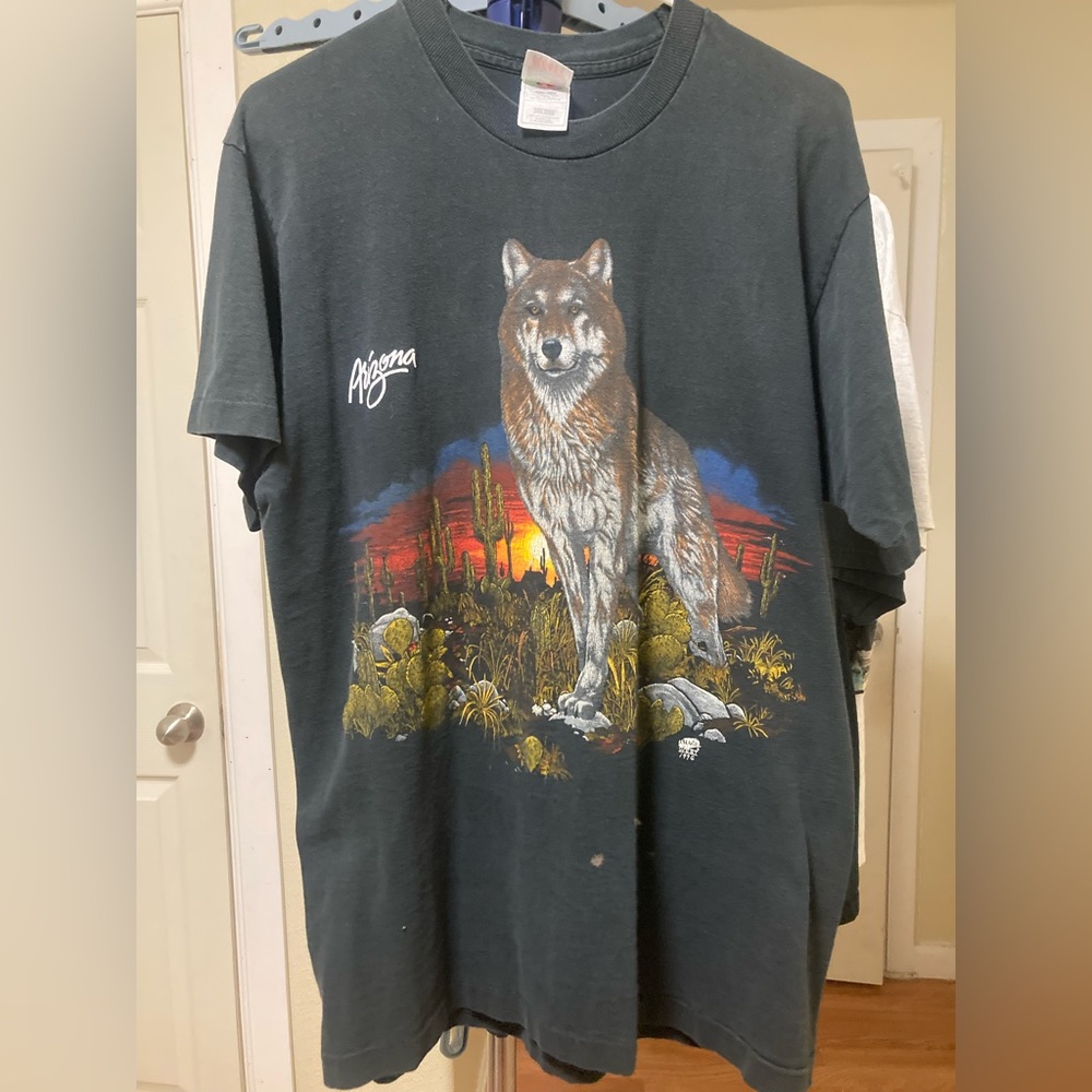 VTG 90’s Mens XL Colorado Wolves Single Stitch Habitat Graphic T-Shirt